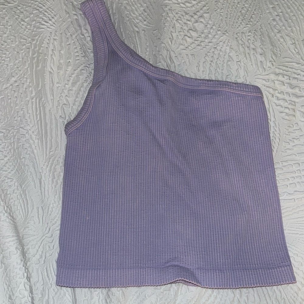 Nikibiki one shoulder top size: O/S